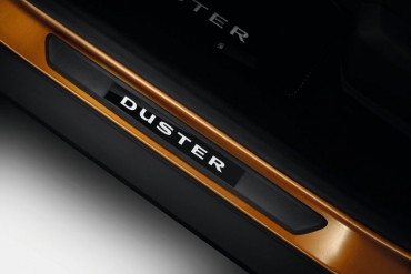 Dacia Duster 2 Einstiegsleisten vorne