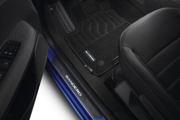 Dacia Sandero 3 Einstiegsleisten vorne