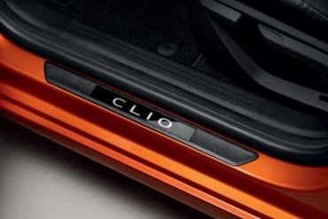 Renault Clio 5 Einstiegsleisten vorne