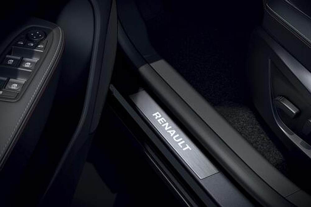 Renault Scenic E-TECH "Beleuchtete Einstiegsleisten Renault"